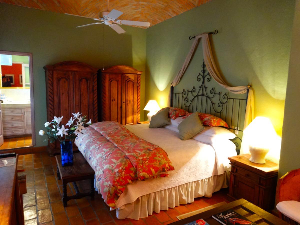 Bed and Breakfast Casa Calderoni San Miguel de Allende Zewnętrze zdjęcie